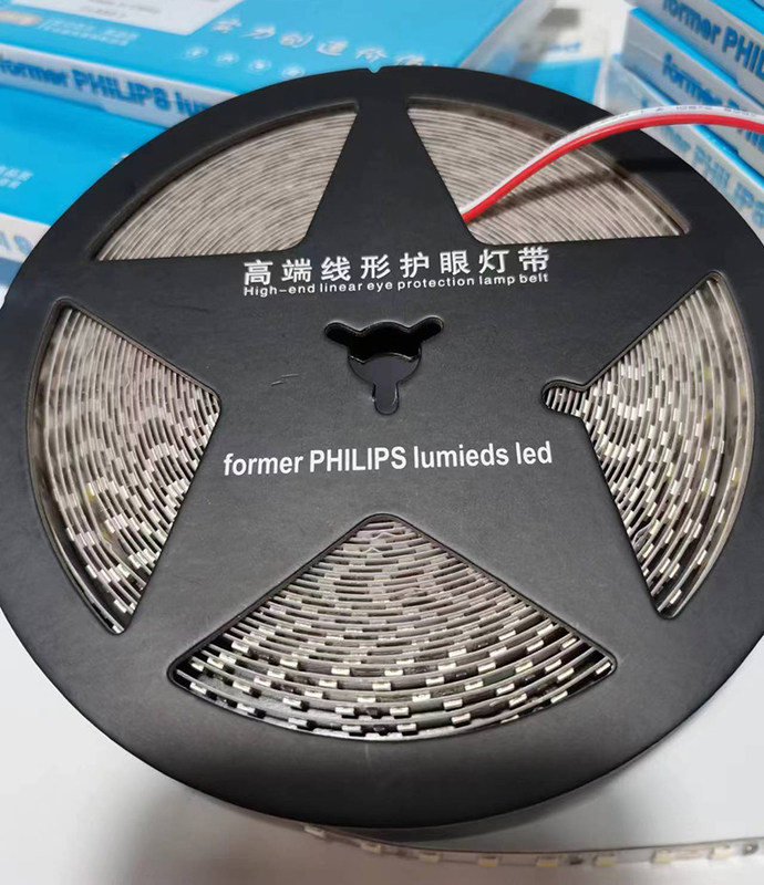 Lámparas de LED ecológicas en blanco fresco CCT 6000K 6500K Peso de stock listo 0,18 kg