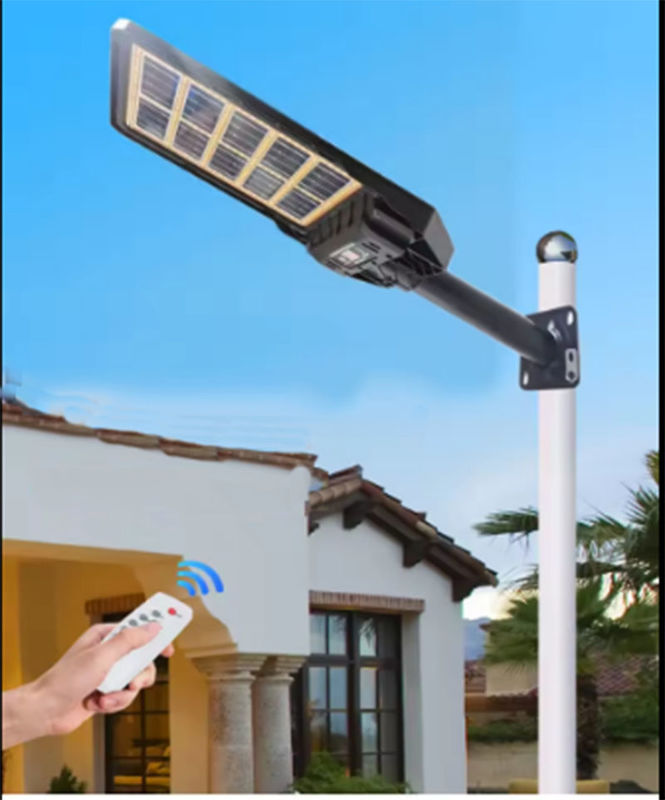 Material ABS Sensor de movimiento solar Inmuevo de seguridad IP68 All In One Luz de calle LED