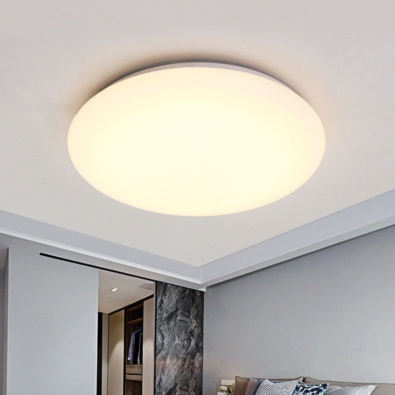 Lámparas de techo LED montadas en la superficie Diseño moderno y apagable para la cocina del salón